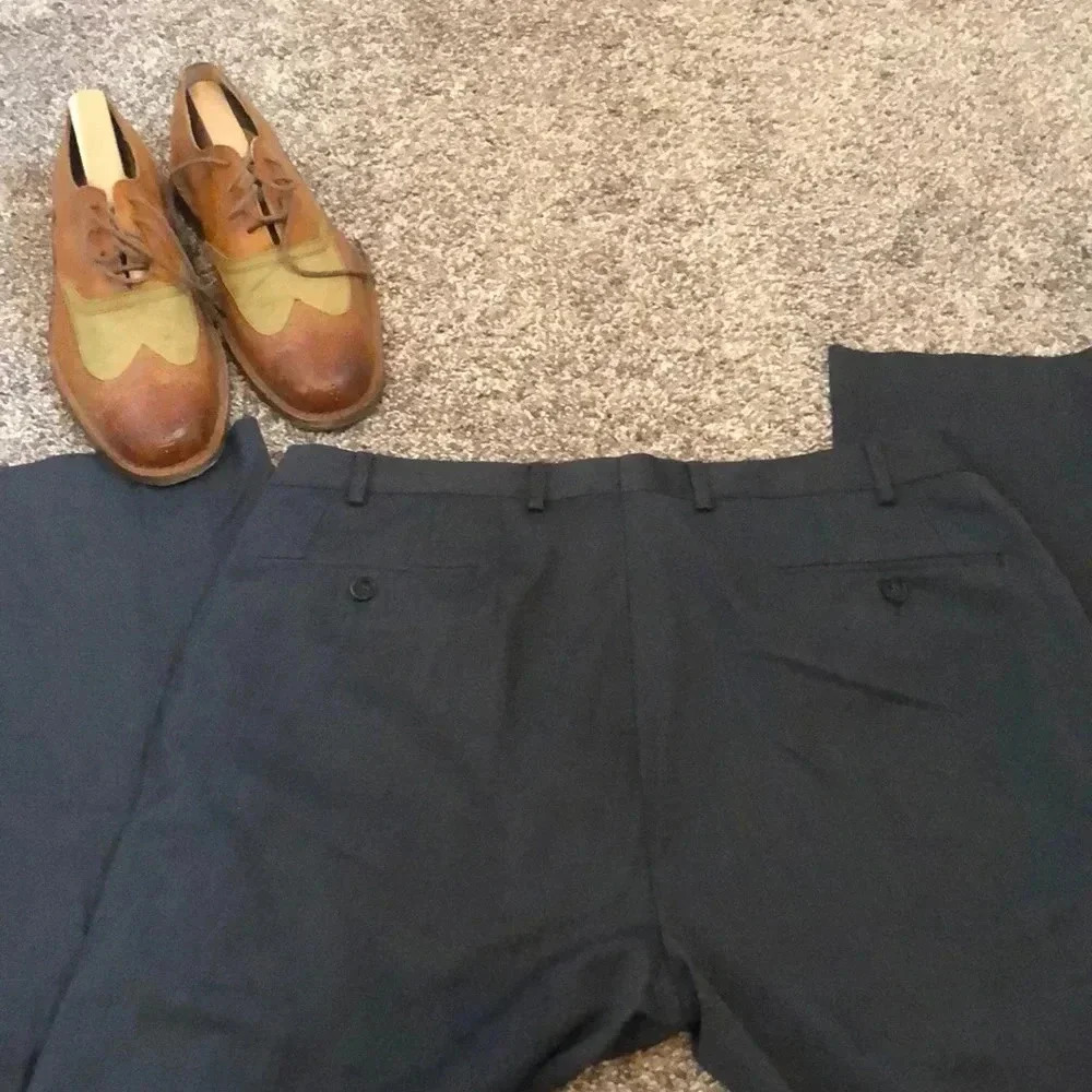 Calvin Klein Gray‎ Slacks - Picture 6 of 6